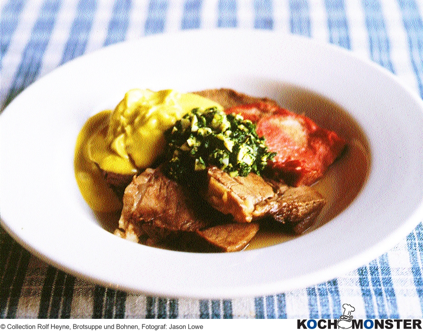 Gekochtes Rindfleisch in Brühe mit Salsa Verde und Mayonaise
Foto (c) Collection Rolf Heyne, Brotsuppe und Bohnen, Fotograf: Jason Lowe
(stark reduzierte Bildqualität) Gekochtes Rindfleisch in Brühe mit Salsa Verde und Mayonaise