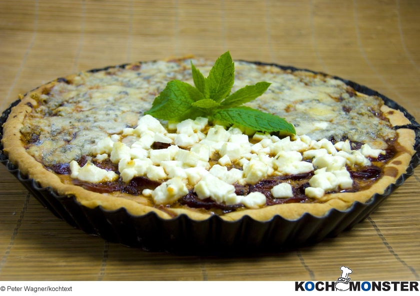 Ziegentarte mit Karamellzwetschgen und Minzjoghurt
Foto (c) Peter Wagner/kochtext
(stark reduzierte Bildqualität) Ziegentarte mit Karamellzwetschgen und Minzjoghurt