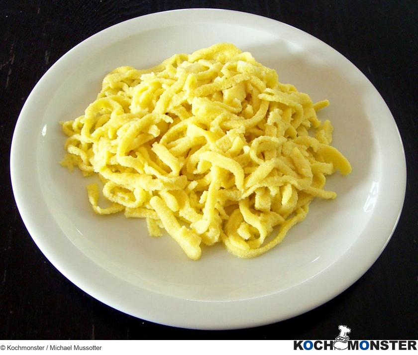 Spätzle(s)
Foto (c) Kochmonster / Michael Mussotter
(stark reduzierte Bildqualität) Spätzle(s)