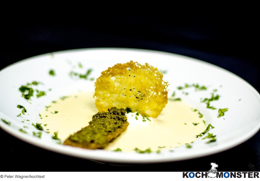 Parmesansuppe
Foto (c) Peter Wagner/kochtext
(stark reduzierte Bildqualität) Parmesansuppe